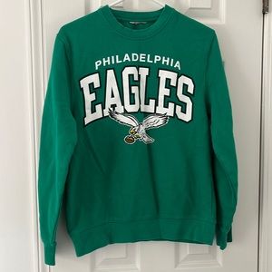 Mitchell& Ness small kelly green eagles crewneck